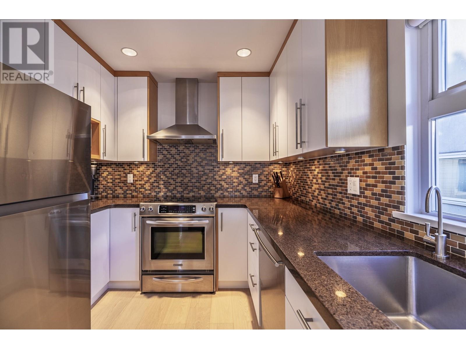 2240 York Avenue, Vancouver, British Columbia  V6K 1C6 - Photo 14 - R2976503