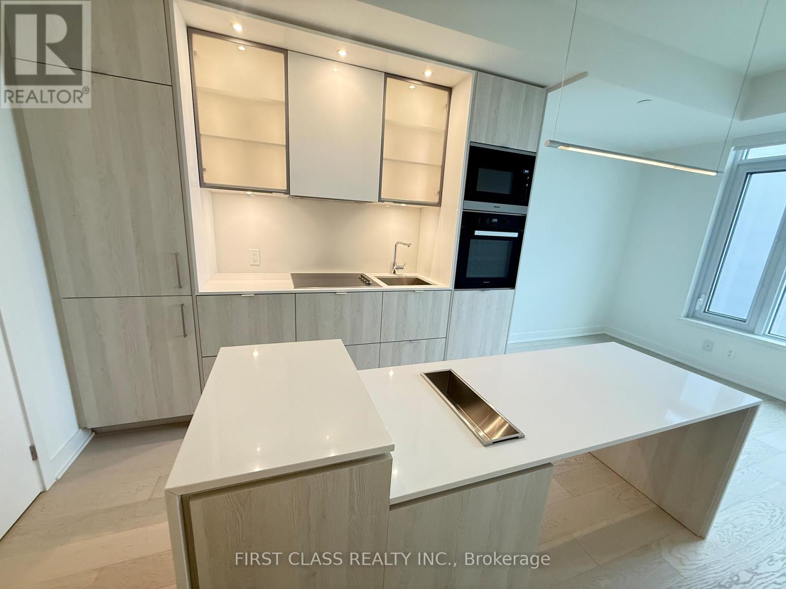 3108 - 11 Yorkville Avenue, Toronto, Ontario  M4W 0B7 - Photo 6 - C12171430
