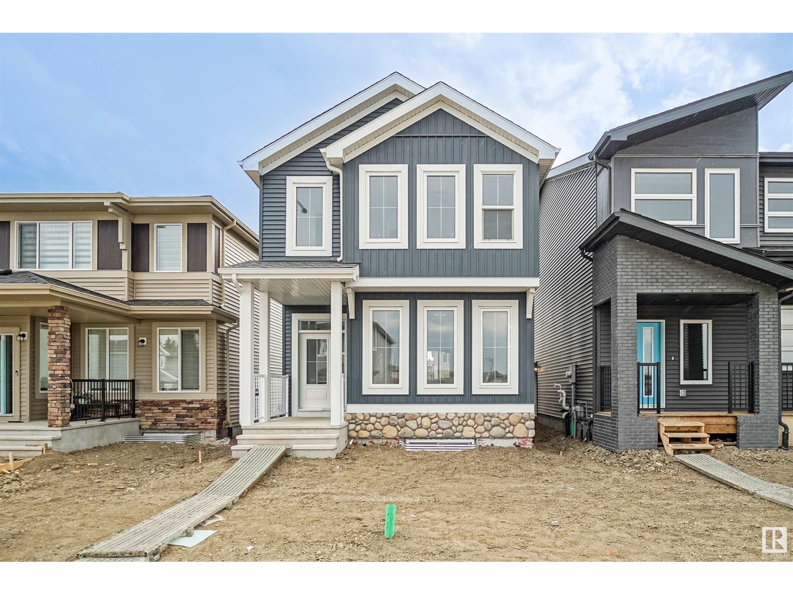 Property at 4615 177 AV NW image 1