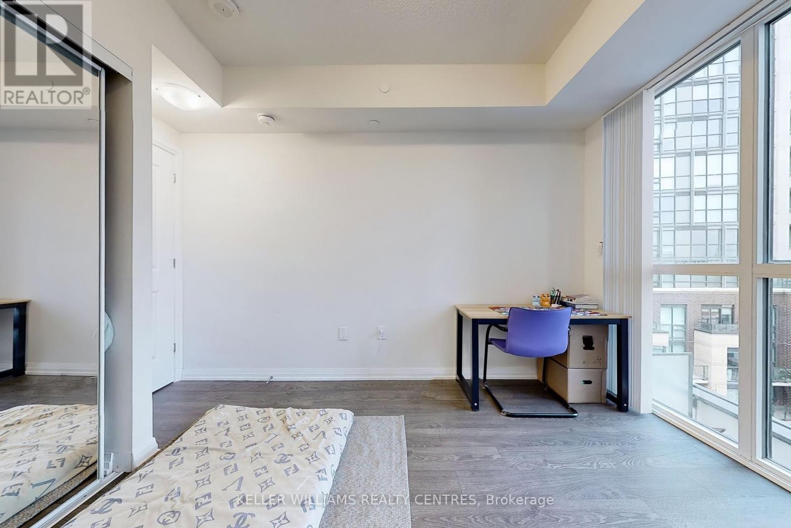 518 - 50 Thomas Riley Road, Toronto, Ontario  M9B 0C5 - Photo 13 - W12171405