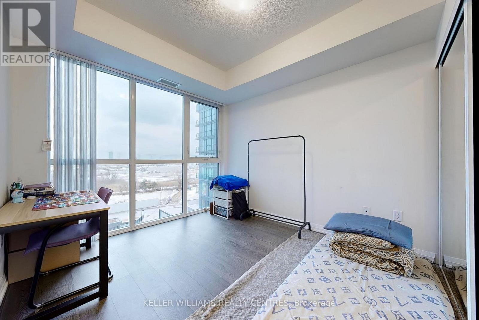 518 - 50 Thomas Riley Road, Toronto, Ontario  M9B 0C5 - Photo 6 - W12171405