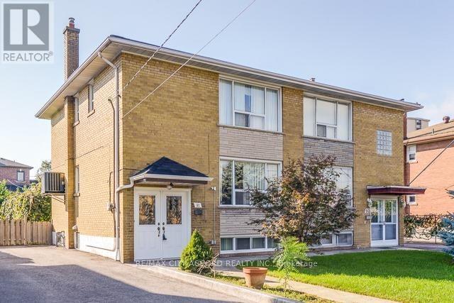 91 Pamille Place, Toronto (Brookhaven-Amesbury), Ontario  M6M 3B1 - Photo 1 - W12171413