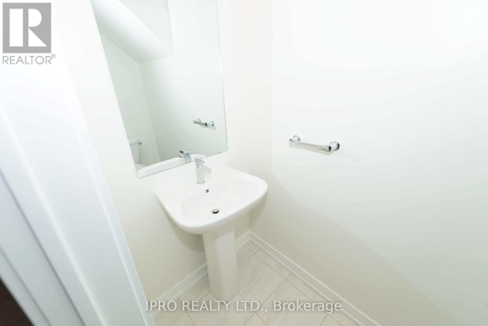 17 - 3540 Colonial Drive, Mississauga, Ontario  L5L 0C1 - Photo 5 - W12171420