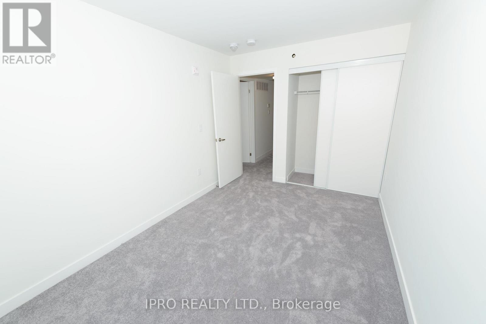 17 - 3540 Colonial Drive, Mississauga, Ontario  L5L 0C1 - Photo 9 - W12171420