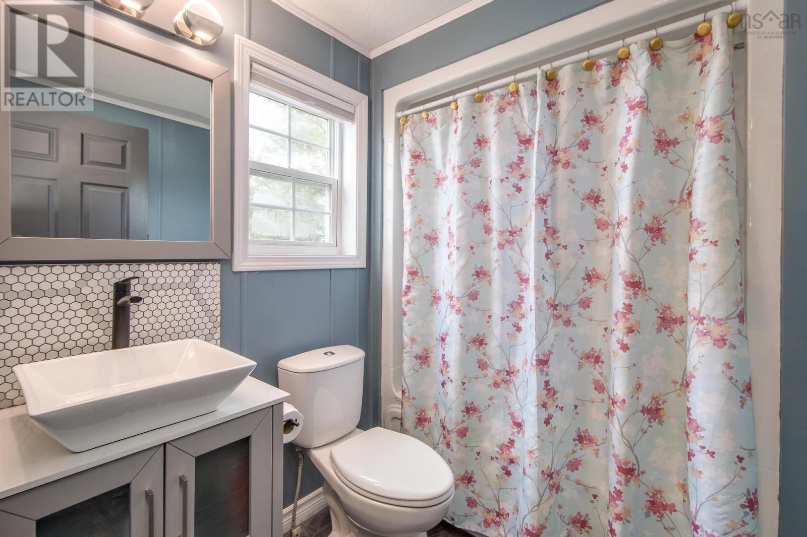 123 Hilltop Drive, Lower Sackville, Nova Scotia  B4C 2P6 - Photo 22 - 202507083