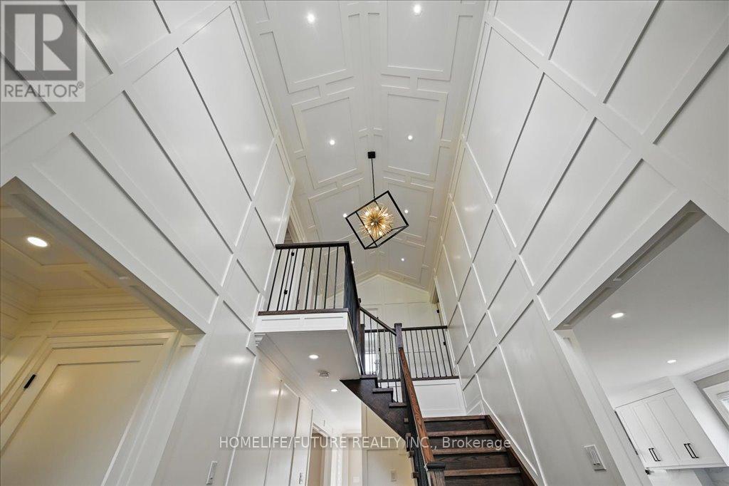 Property at 7 GRANDVIEW AVENUE image 5