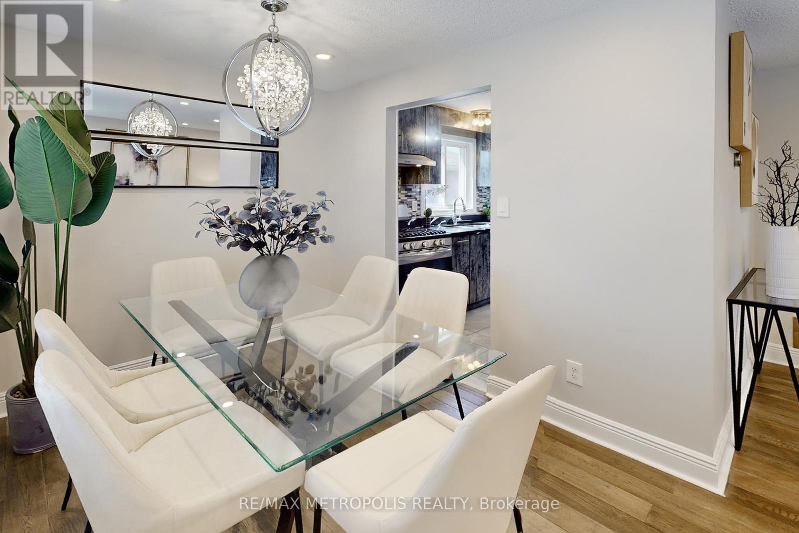 21 Marston Street, Hamilton, Ontario  L8J 1G5 - Photo 14 - X12171450