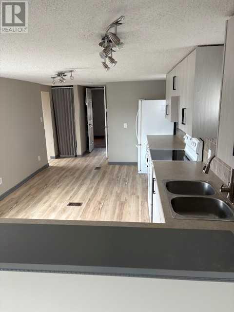19 Park Road, Carstairs, Alberta  T0M 0N0 - Photo 7 - A2212330