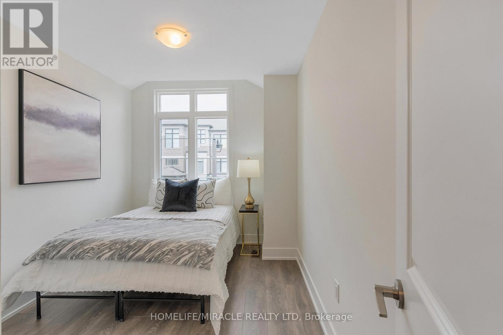 3064 Robert Lamb Boulevard, Oakville (Jm Joshua Meadows), Ontario  L6H 7H5 - Photo 22 - W12170764