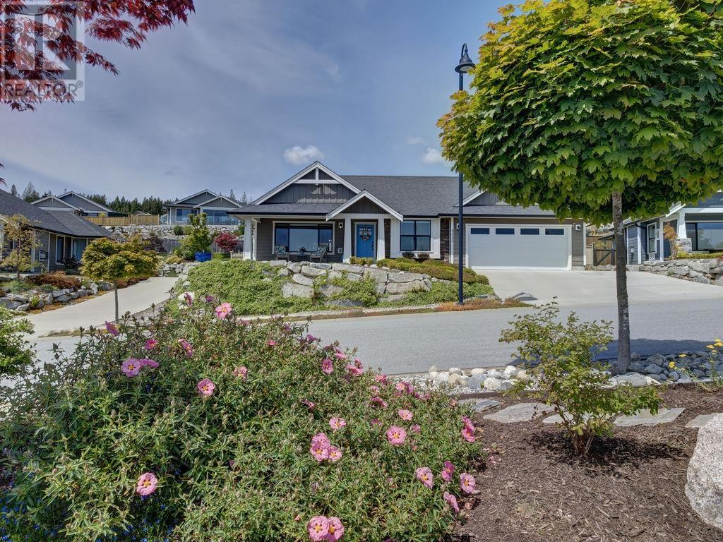 Property at 5533 PEREGRINE CRESCENT image 1