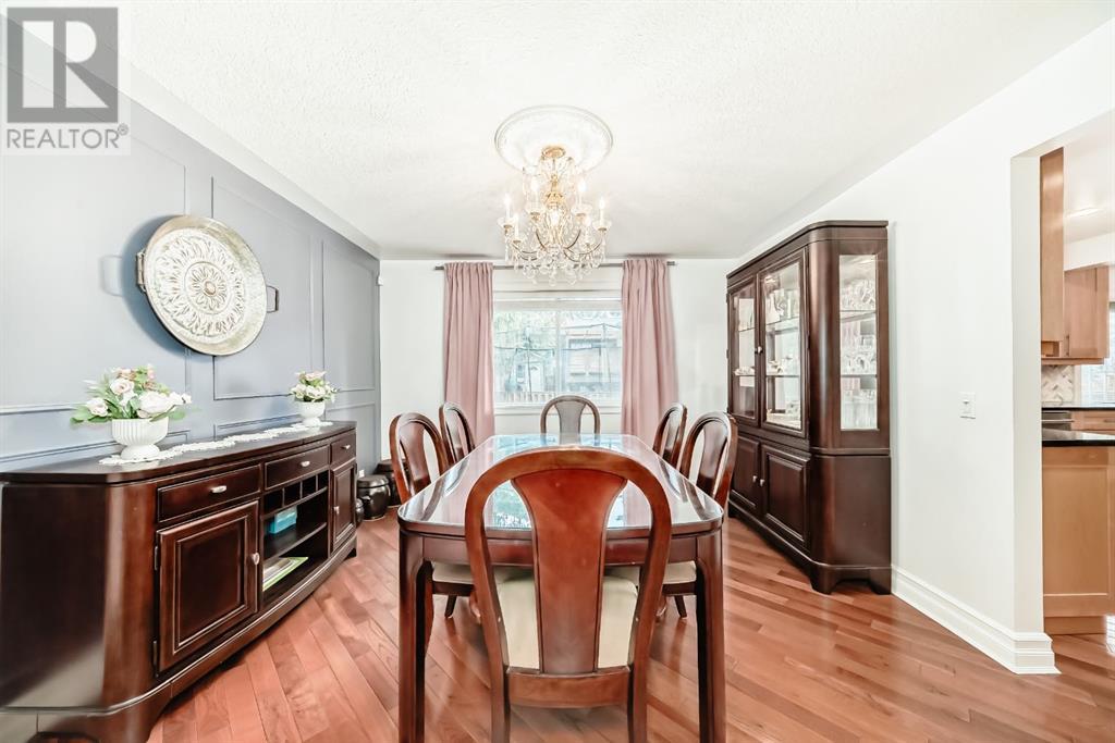 232 Valhalla Crescent Nw, Calgary, Alberta  T3A 2A1 - Photo 8 - A2212705