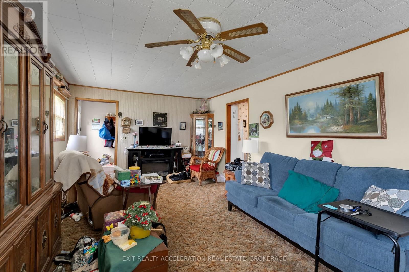1407 Doyle Road, Loyalist, Ontario  K7R 3L2 - Photo 11 - X12152657