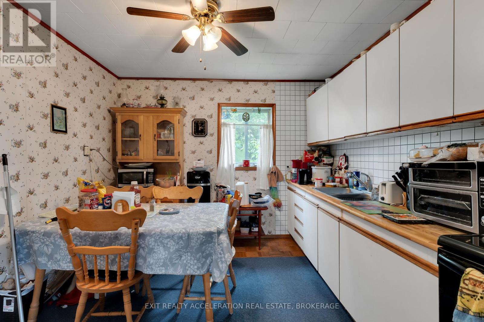 1407 Doyle Road, Loyalist, Ontario  K7R 3L2 - Photo 15 - X12152657