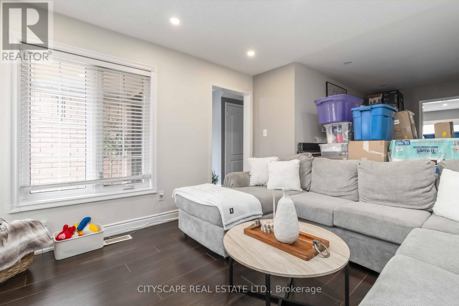 Property at 58 HANTON CRESCENT image 5