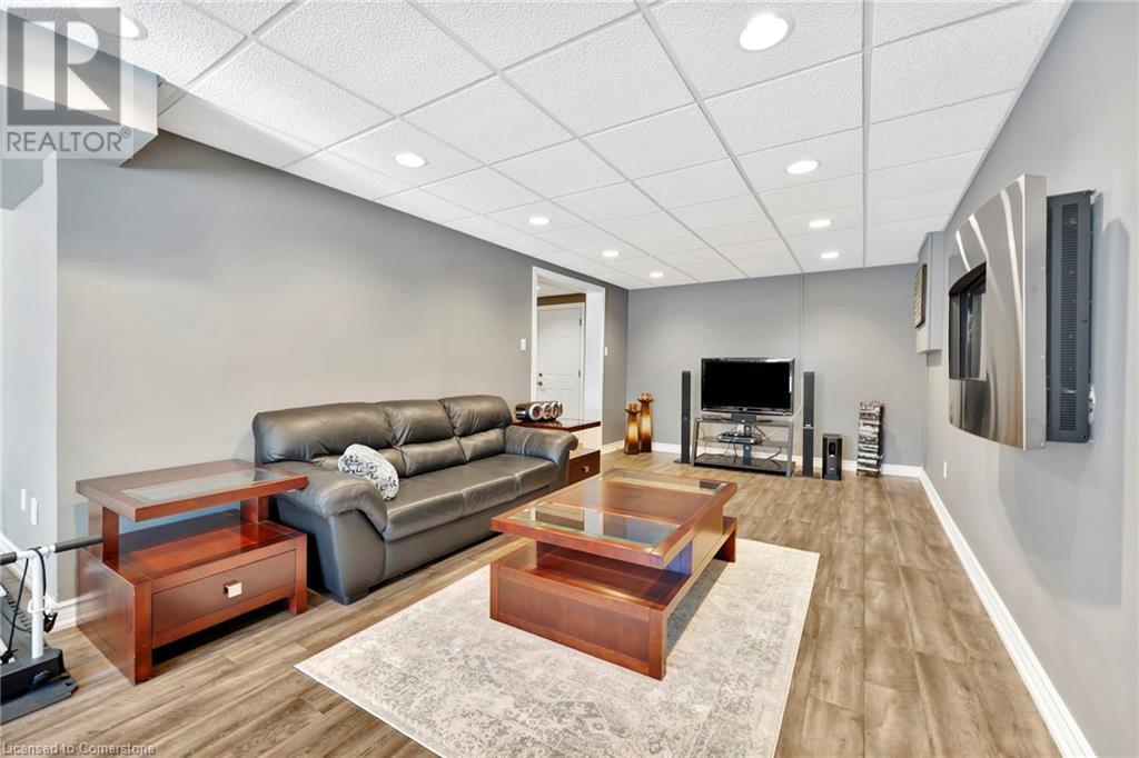 628 Highvalley Road, Ancaster, Ontario  L9G 3X3 - Photo 40 - 40728597