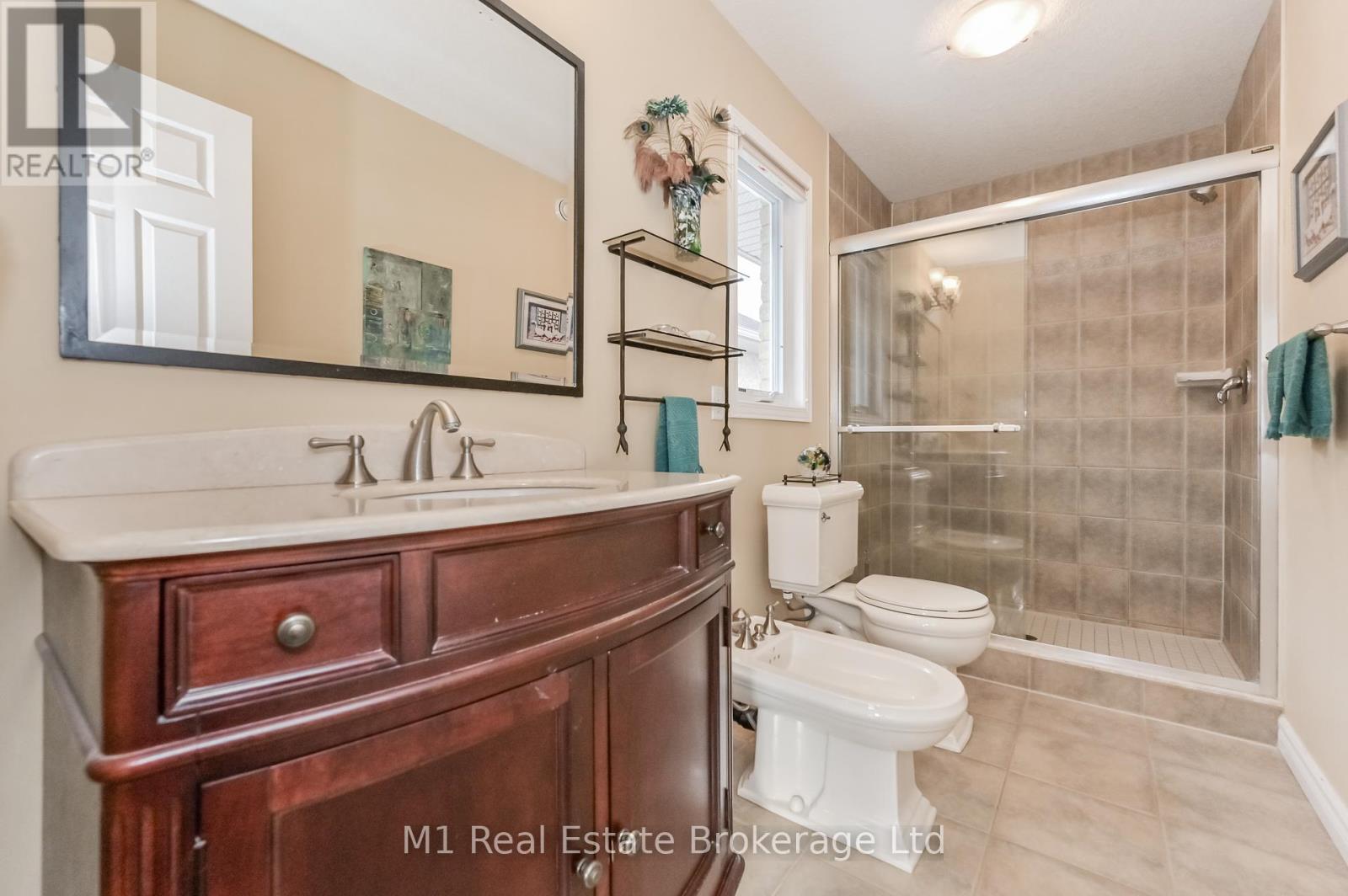 104 Keating Drive, Centre Wellington, Ontario  N0B 1S0 - Photo 24 - X12164259