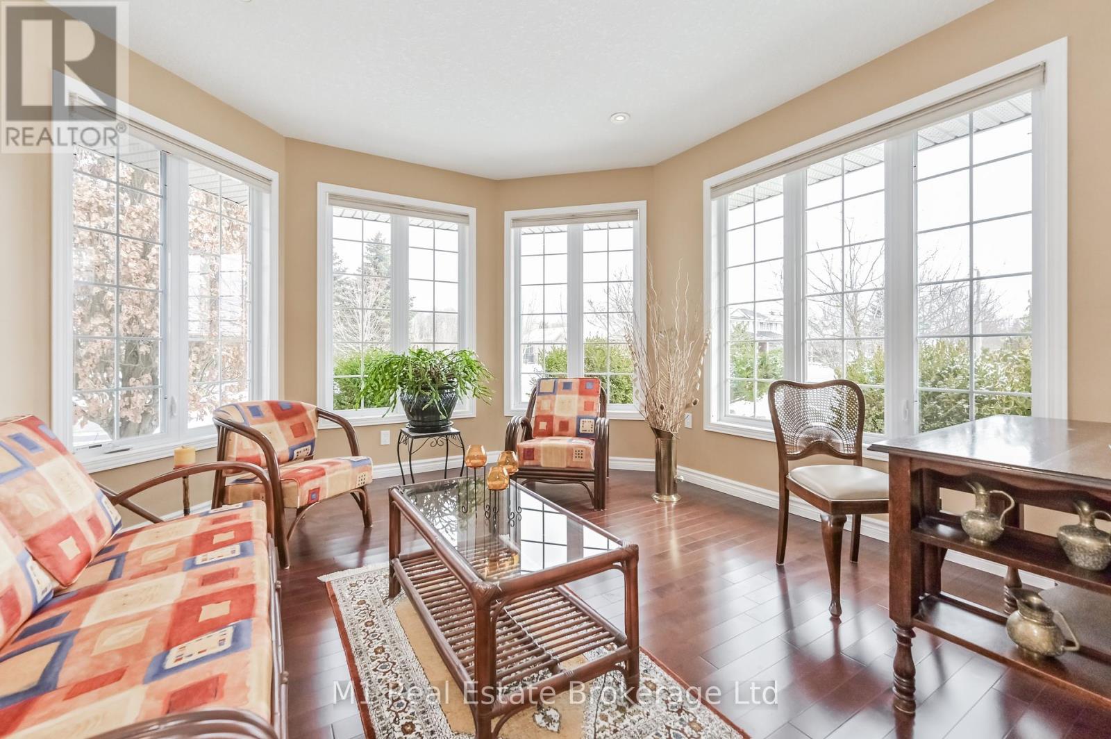 104 Keating Drive, Centre Wellington, Ontario  N0B 1S0 - Photo 6 - X12164259