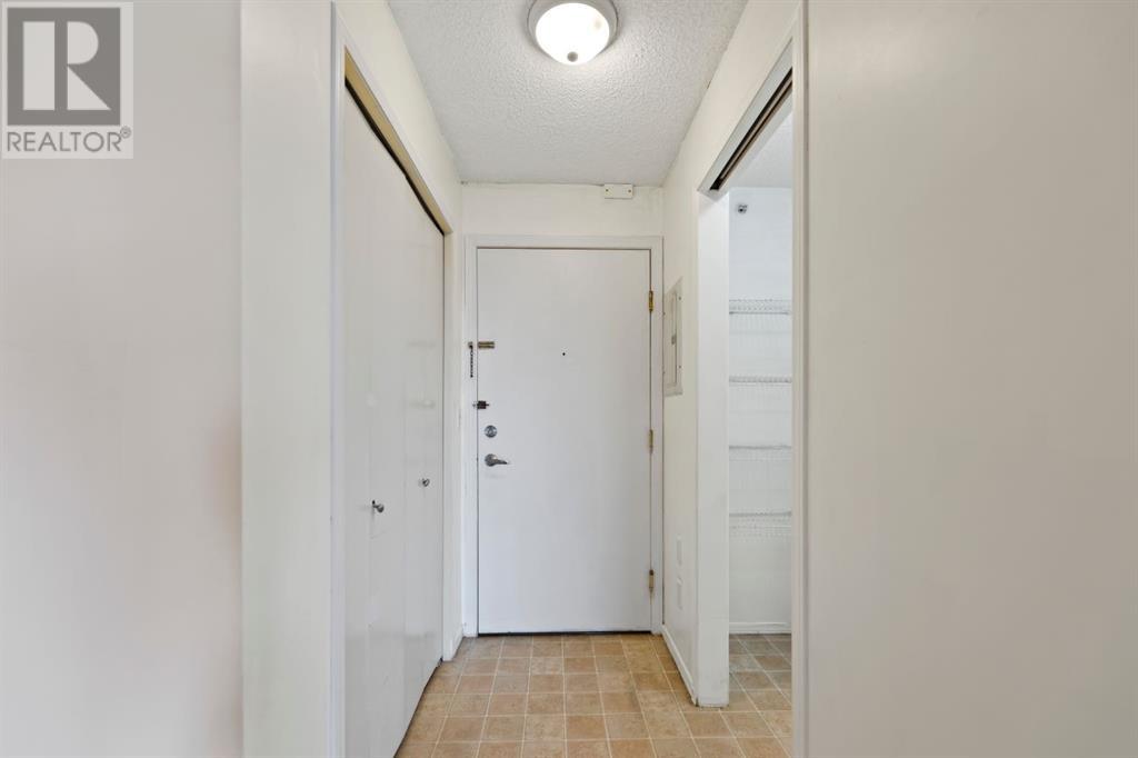 Property at 426, 1717 60 Street SE image 1