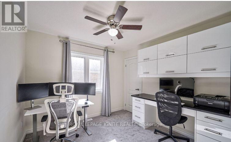 61 Mountainside Crescent, Whitby, Ontario  L1R 0P4 - Photo 12 - E12171493