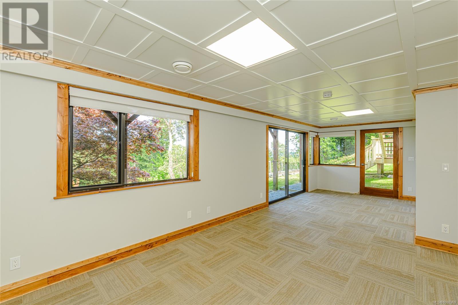 Property at 200 Wilkie Way image 2