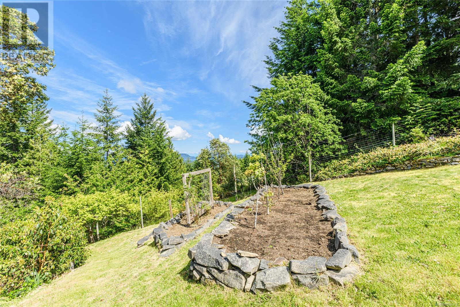 200 Wilkie Way, Salt Spring, British Columbia  V8K 2J4 - Photo 60 - 1000369