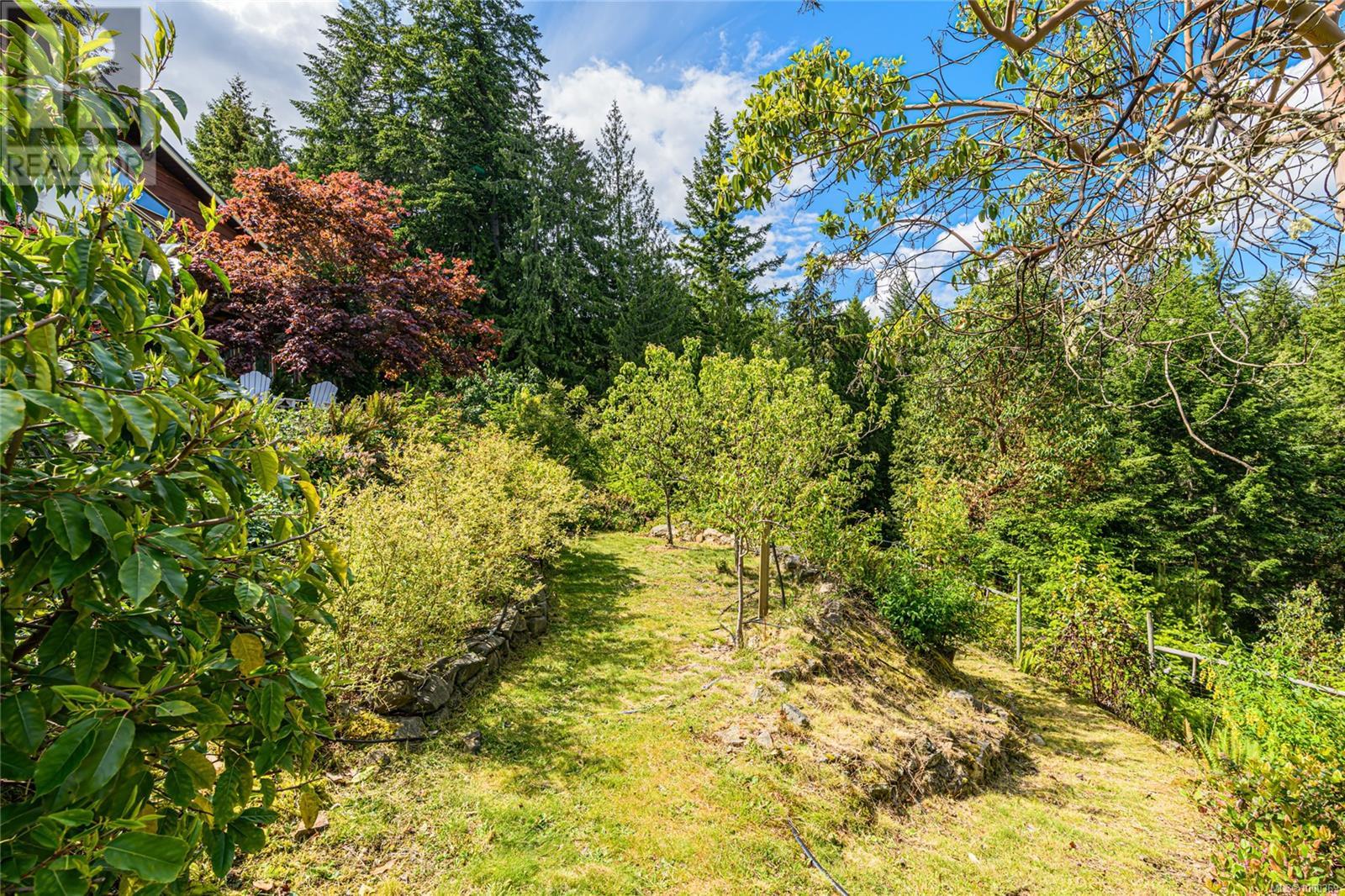200 Wilkie Way, Salt Spring, British Columbia  V8K 2J4 - Photo 66 - 1000369