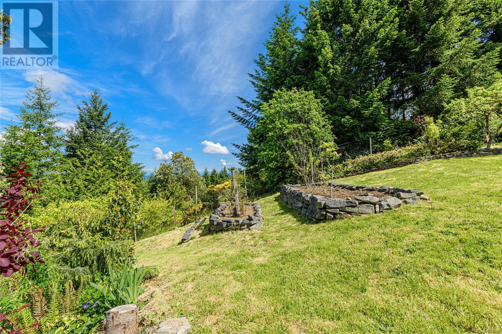 200 Wilkie Way, Salt Spring, British Columbia  V8K 2J4 - Photo 70 - 1000369