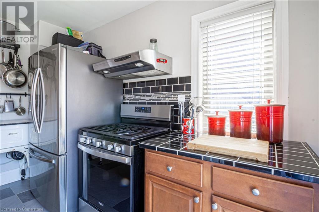 165 Leinster Avenue N, Hamilton, Ontario  L8L 6Y1 - Photo 22 - 40715916