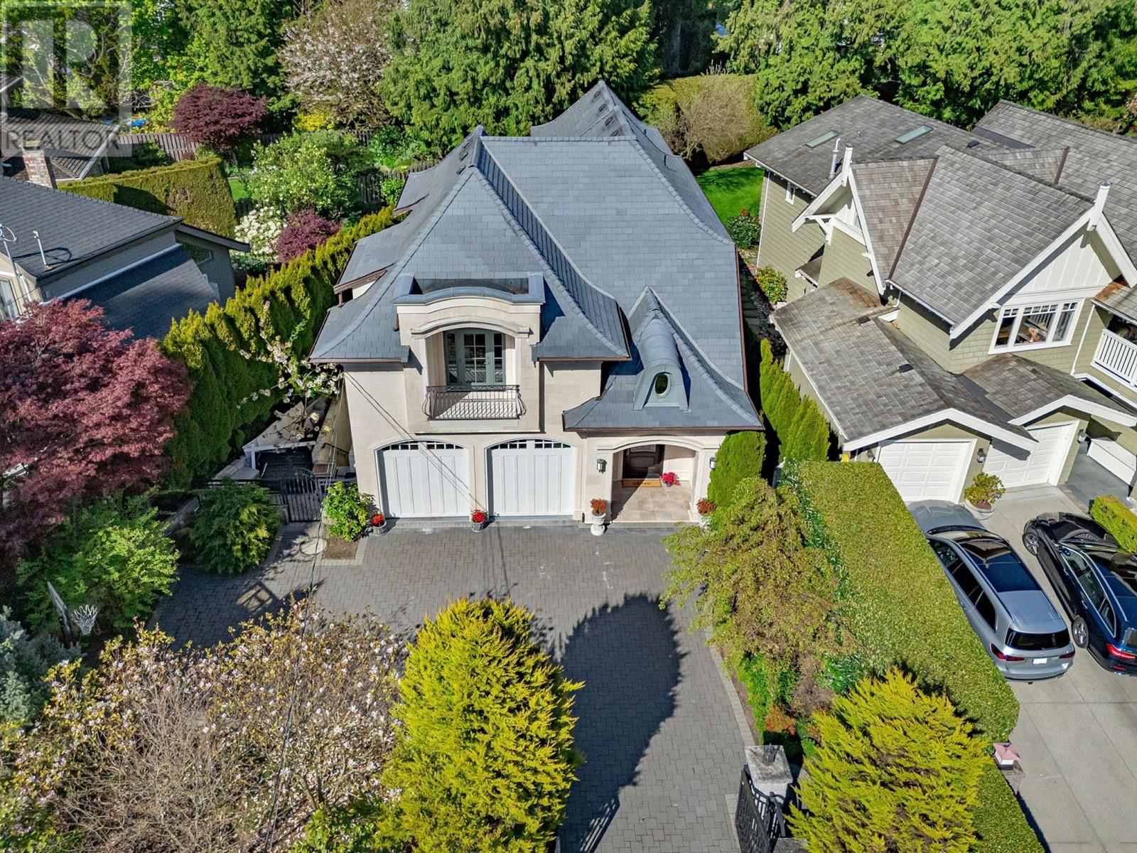 4348 Erwin Drive, West Vancouver, British Columbia  V7V 1H6 - Photo 2 - R2994958