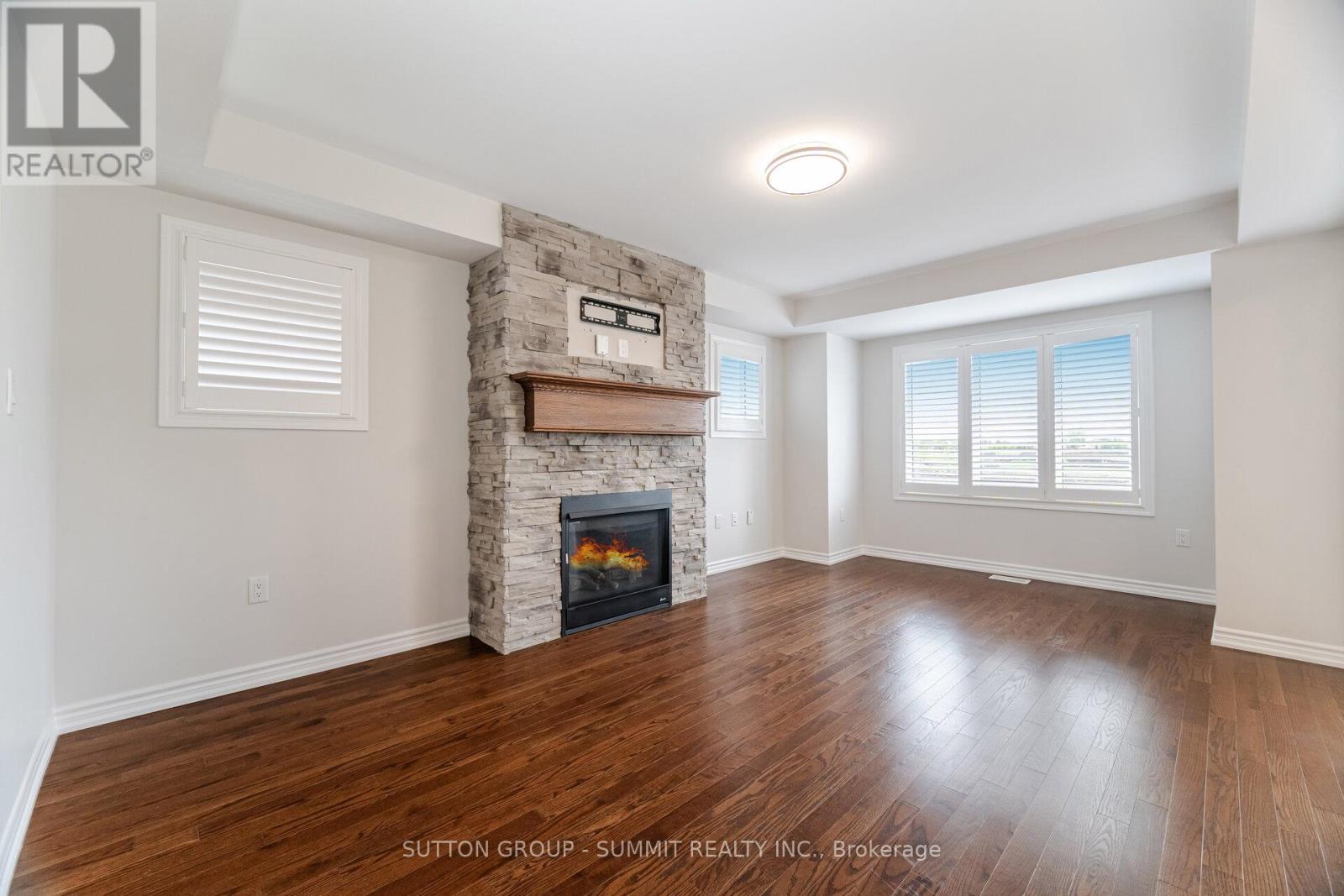 642 Laking Terrace, Milton, Ontario  L9T 9J4 - Photo 9 - W12171484