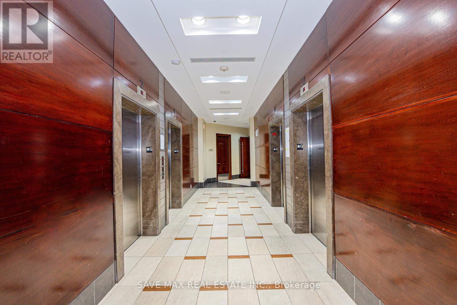2706 - 310 Burnhamthorpe Road W, Mississauga, Ontario  L5B 4P9 - Photo 8 - W12171492