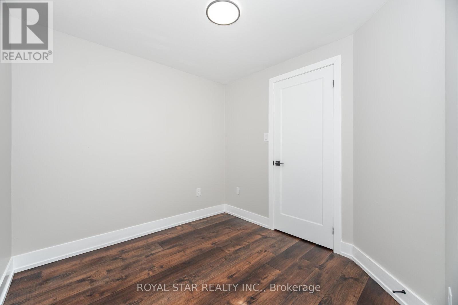 340 Dunsmore Lane, Barrie, Ontario  L4M 7B2 - Photo 27 - S12151216