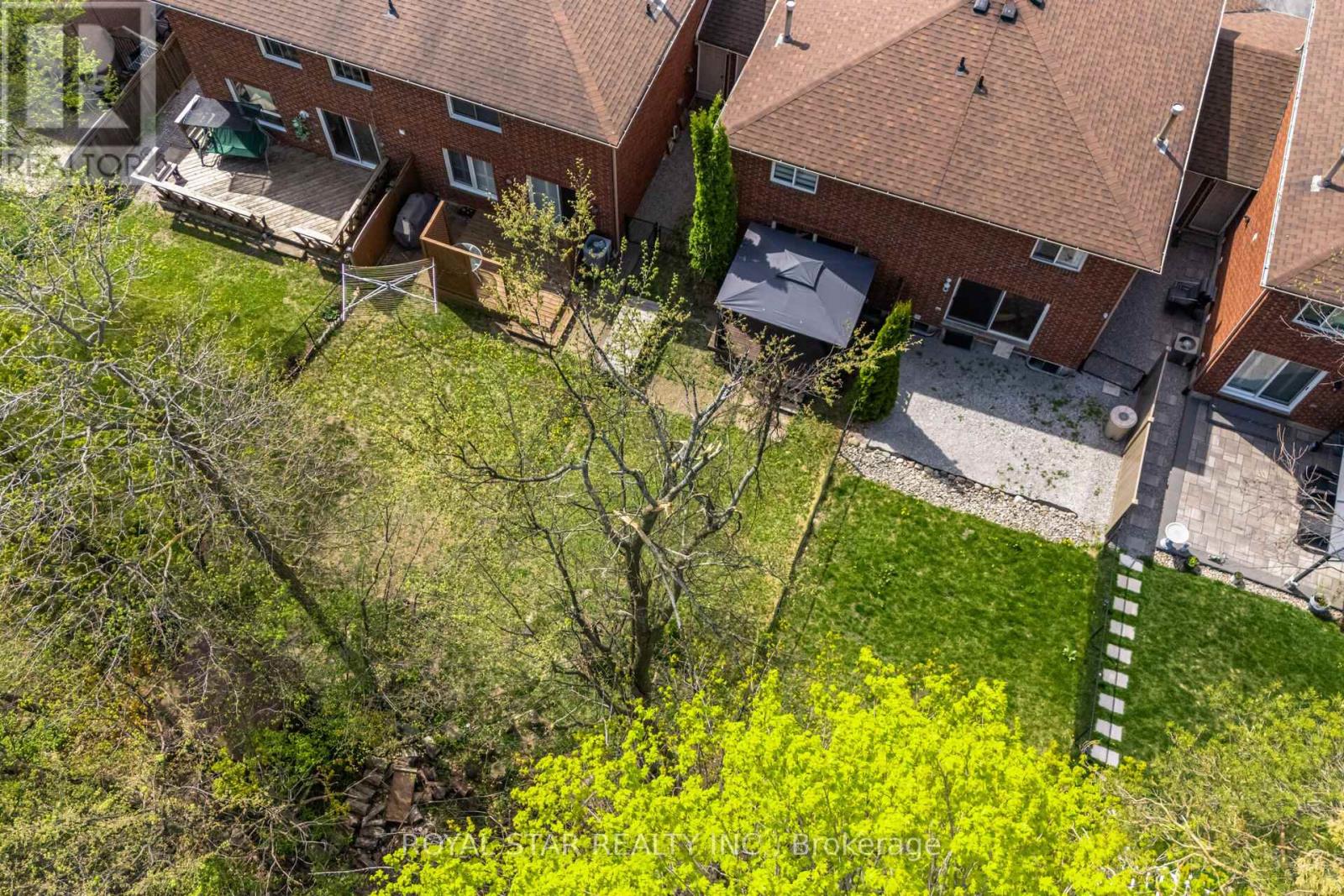 340 Dunsmore Lane, Barrie, Ontario  L4M 7B2 - Photo 39 - S12151216