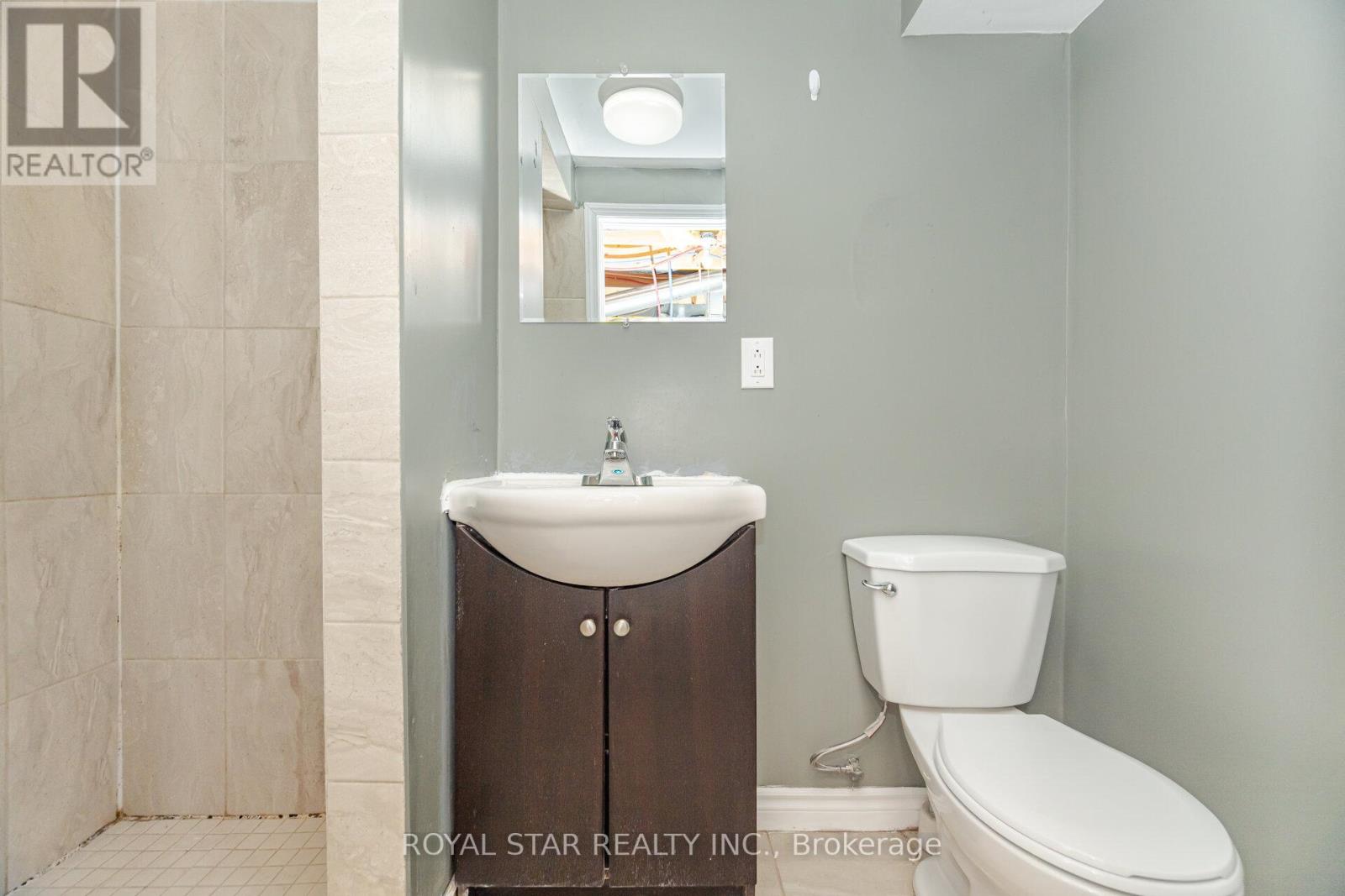 340 Dunsmore Lane, Barrie, Ontario  L4M 7B2 - Photo 31 - S12151216