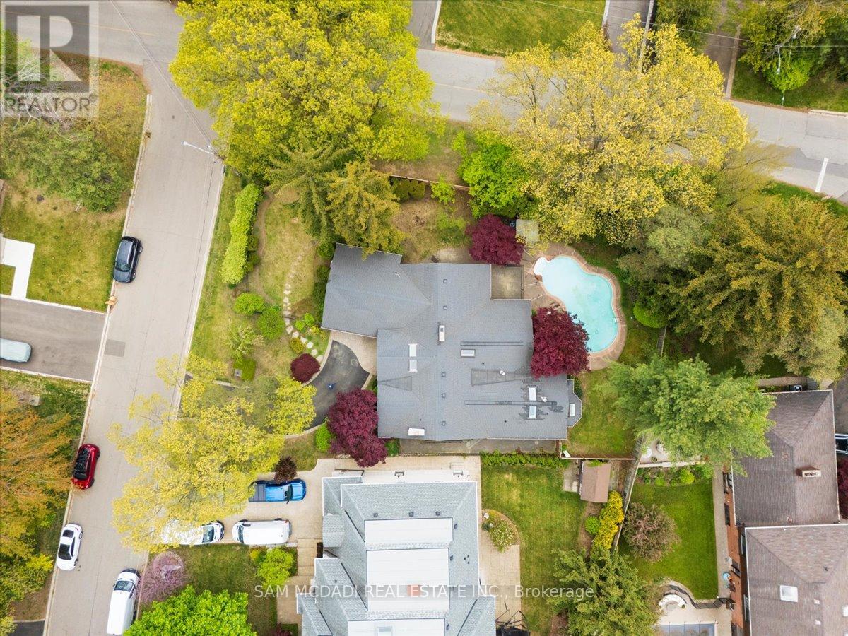 Property at 2076 AUTUMN BREEZE DRIVE S image 4
