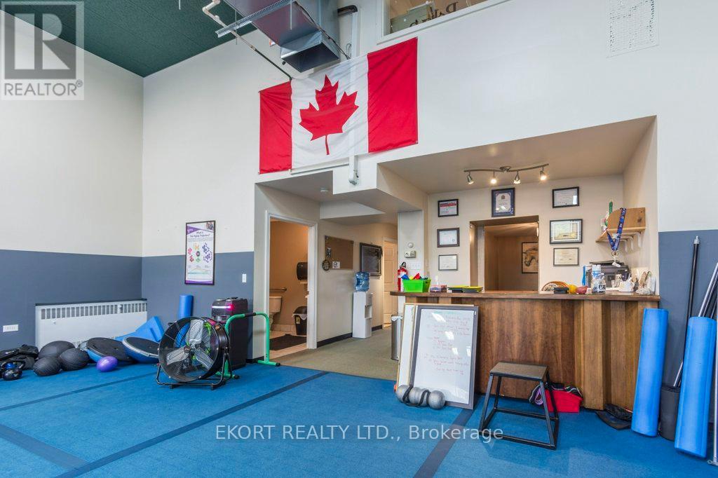 286 Front Street, Belleville, Ontario  K8N 2Z2 - Photo 10 - X12171525