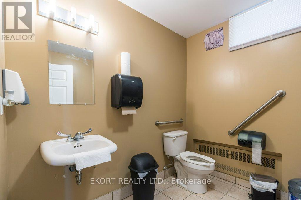 286 Front Street, Belleville, Ontario  K8N 2Z2 - Photo 14 - X12171525