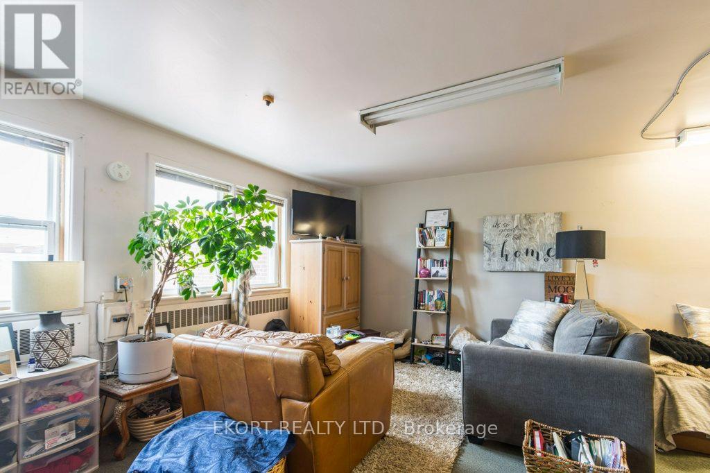 286 Front Street, Belleville, Ontario  K8N 2Z2 - Photo 15 - X12171525