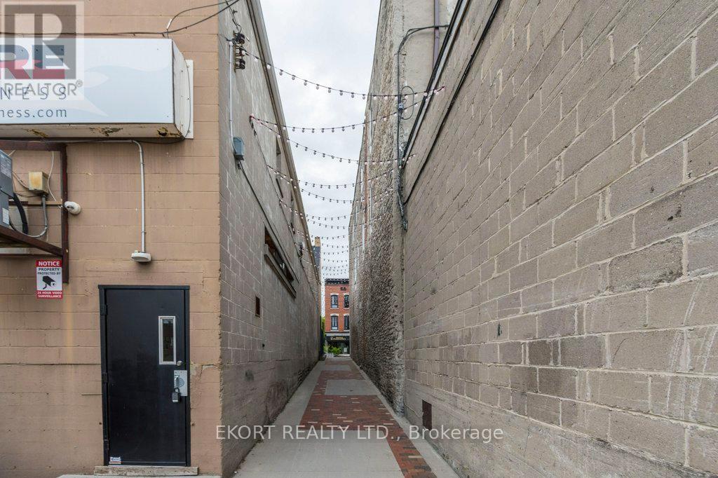 286 Front Street, Belleville, Ontario  K8N 2Z2 - Photo 22 - X12171525