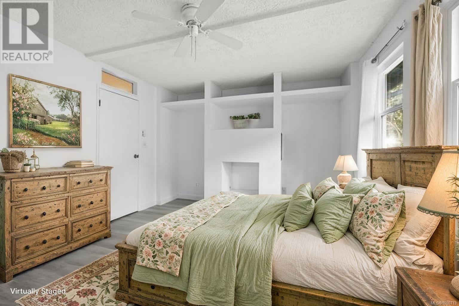 Property at 4 1500 Glentana Rd image 3