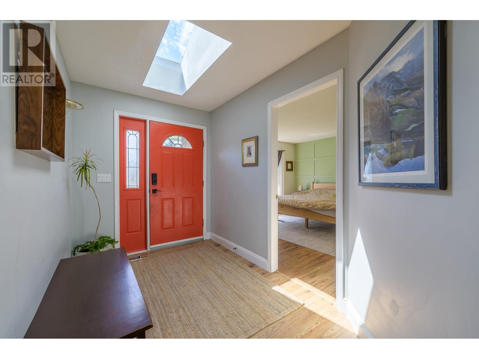 Property at 335 Aspen Drive image 2