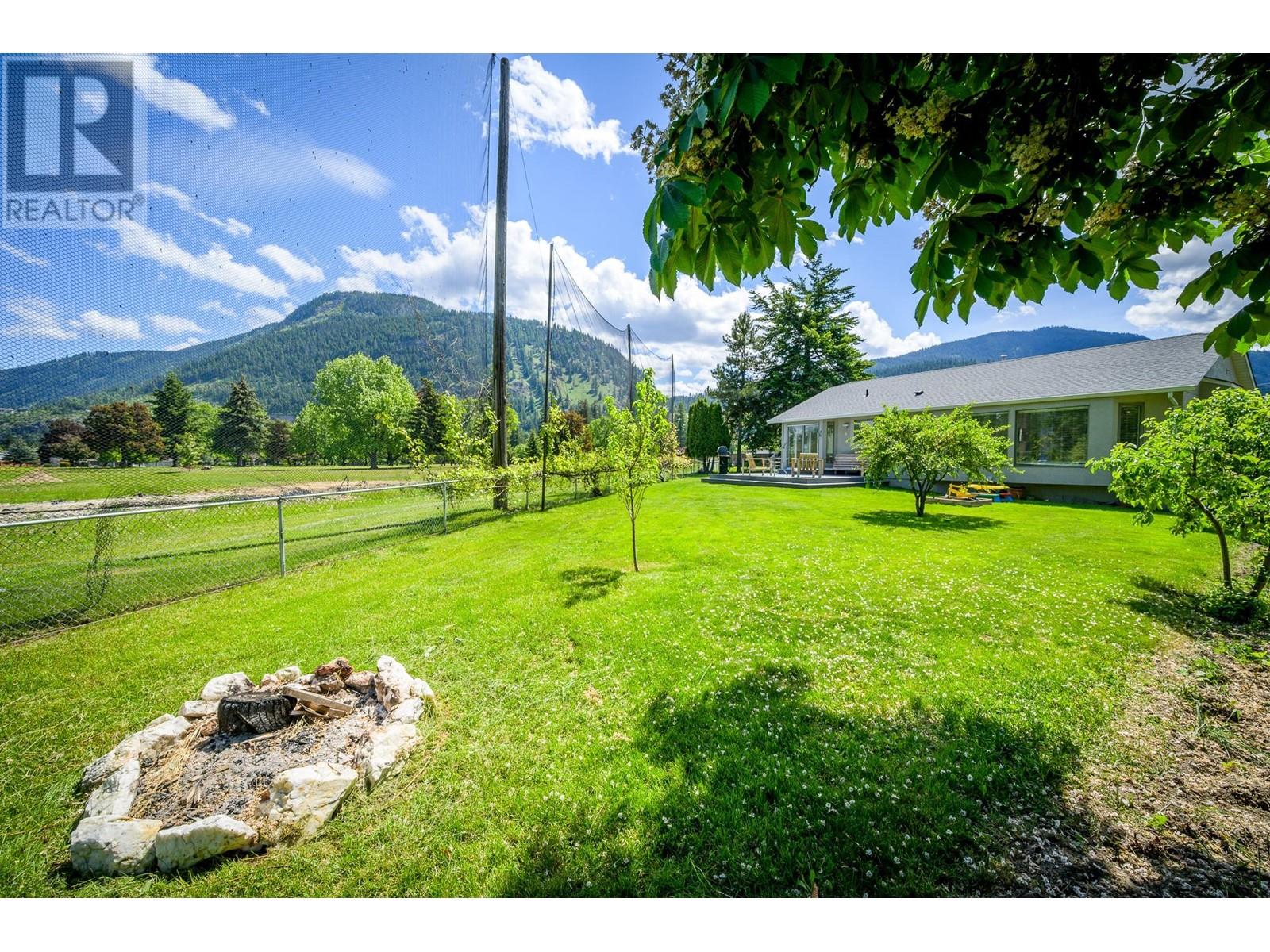 335 Aspen Drive, Chase, British Columbia  V0E 1M0 - Photo 25 - 10348555