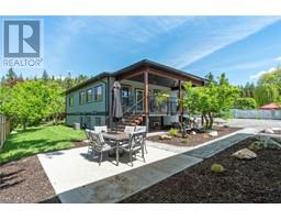 1240 52 Avenue, salmon arm, British Columbia
