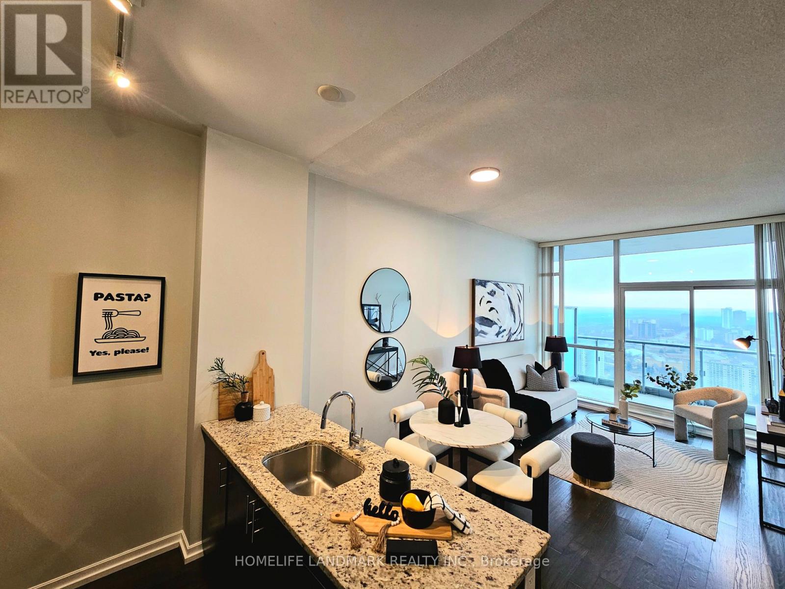 3409 - 70 Forest Manor Road, Toronto (Henry Farm), Ontario  M2J 0A9 - Photo 3 - C12171519