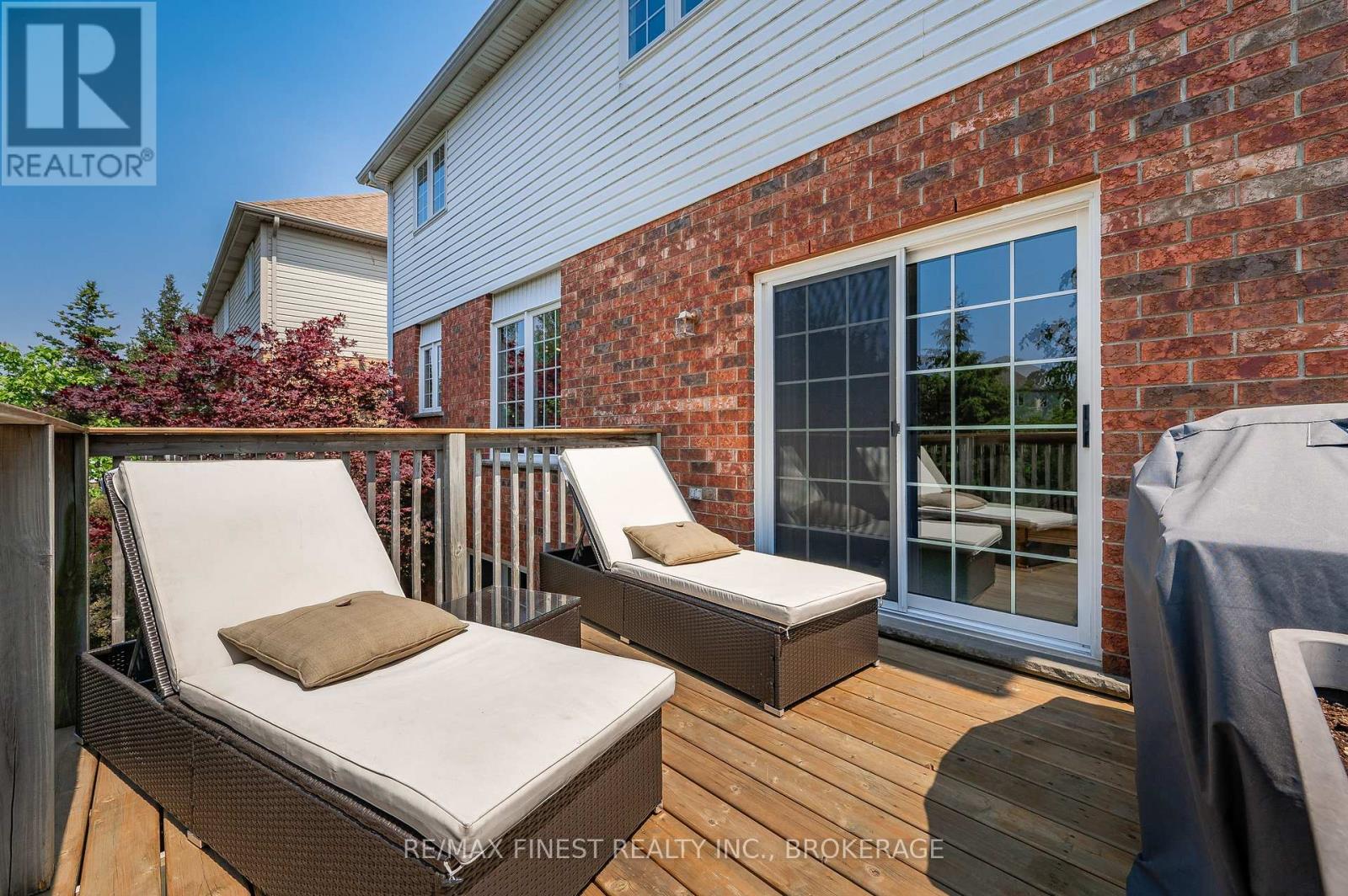 212 Summerfield Drive, Guelph, Ontario  N1L 1L3 - Photo 40 - X12162229