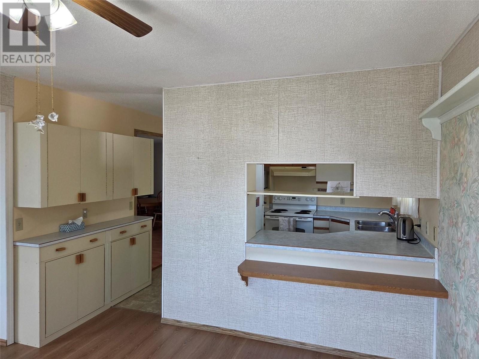 914 Blakeborough Avenue Unit# 120, Keremeos, BC V0X1N2
