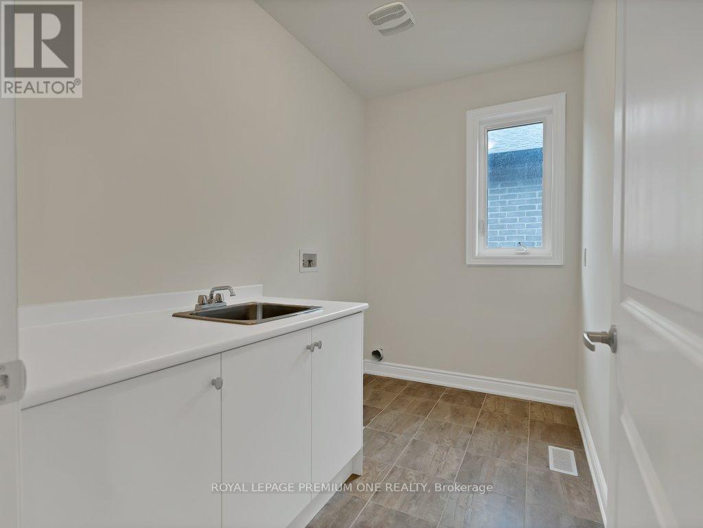 9 Anne Mckee Street, Caledon (Caledon East), Ontario  L7C 4M8 - Photo 29 - W12171520