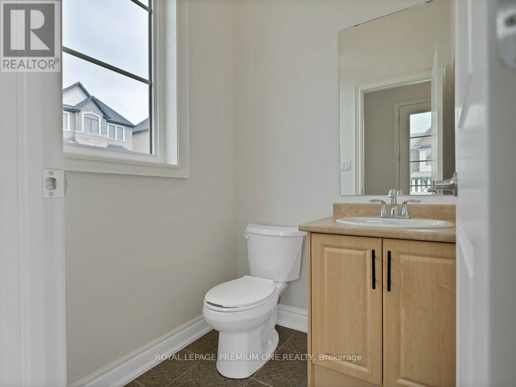 9 Anne Mckee Street, Caledon (Caledon East), Ontario  L7C 4M8 - Photo 3 - W12171520