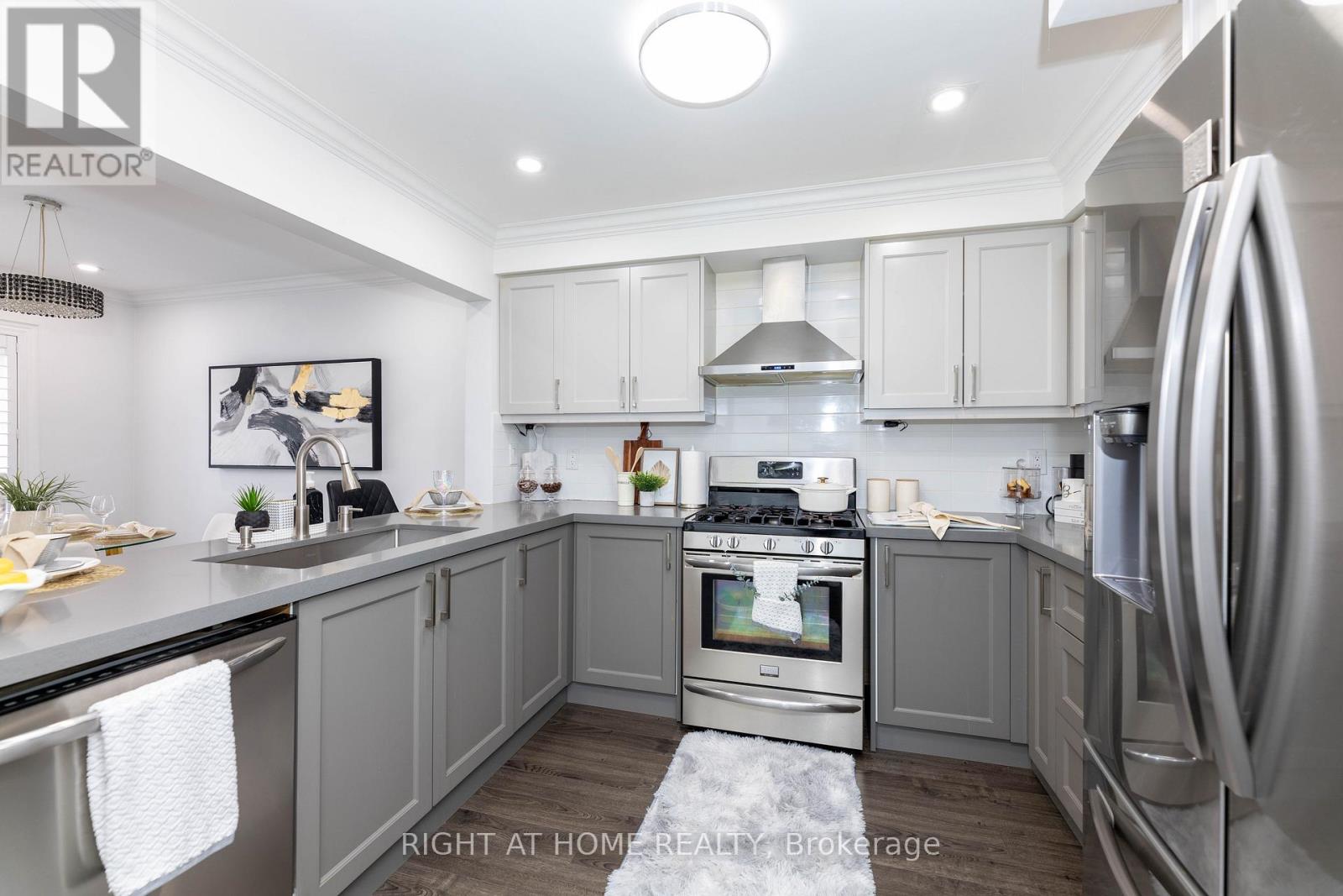 42 Tiller Trail, Brampton, Ontario  L6X 4S6 - Photo 13 - W12171527