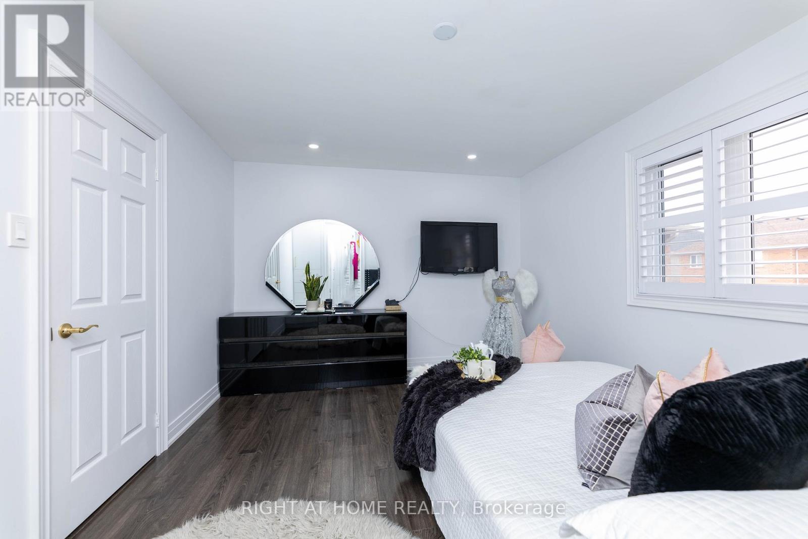 42 Tiller Trail, Brampton, Ontario  L6X 4S6 - Photo 33 - W12171527